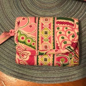 Vera Bradley pinwheel pink wallet